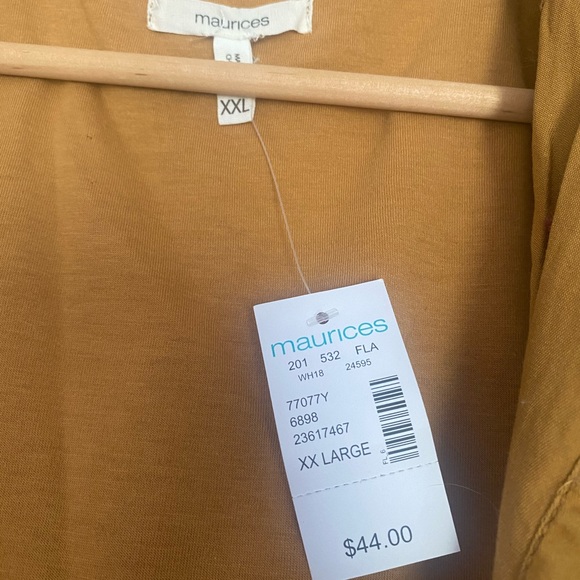 NEW hooded vest - Picture 3 of 3